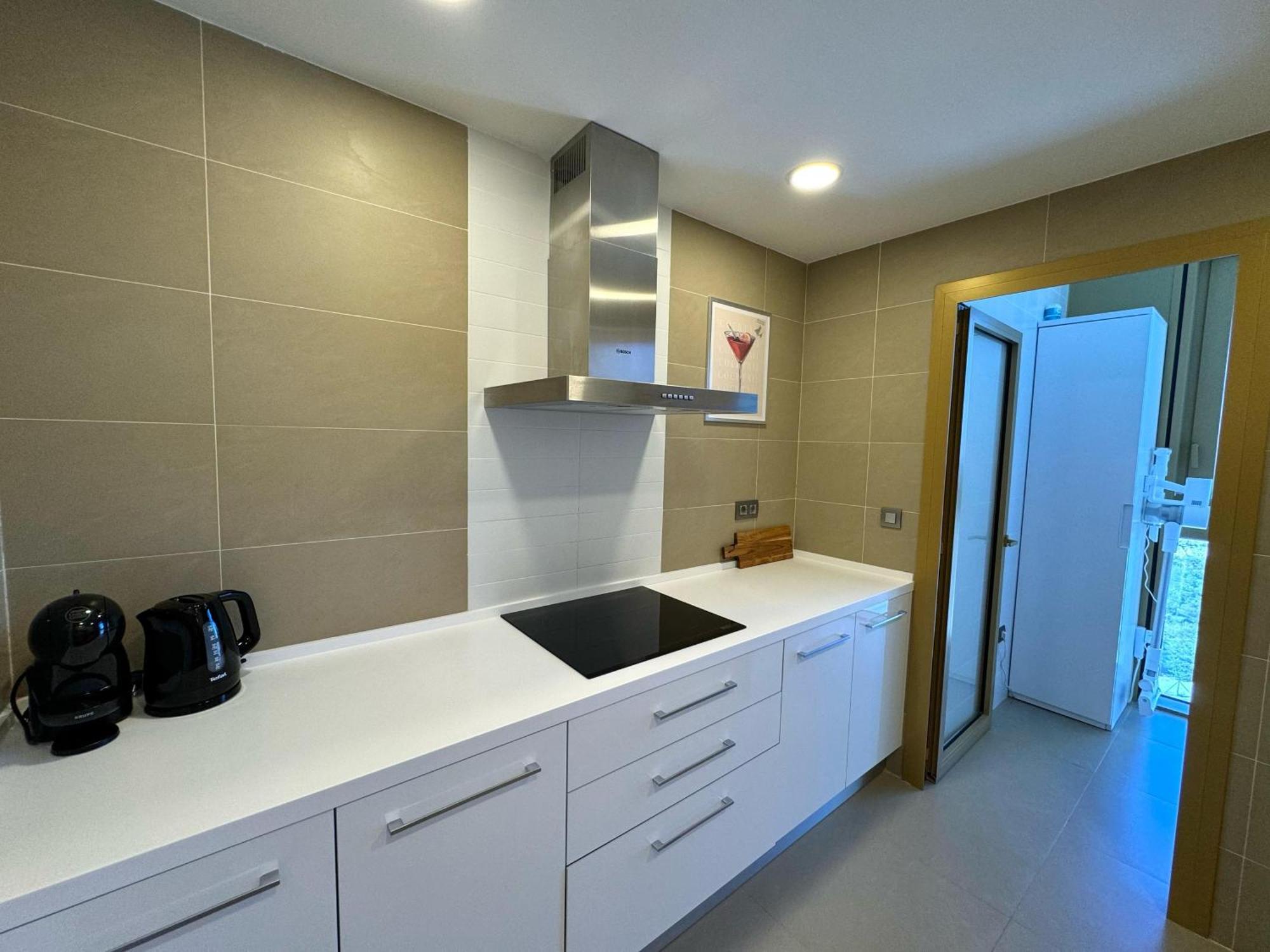 Apartment Intempo Golden Tower