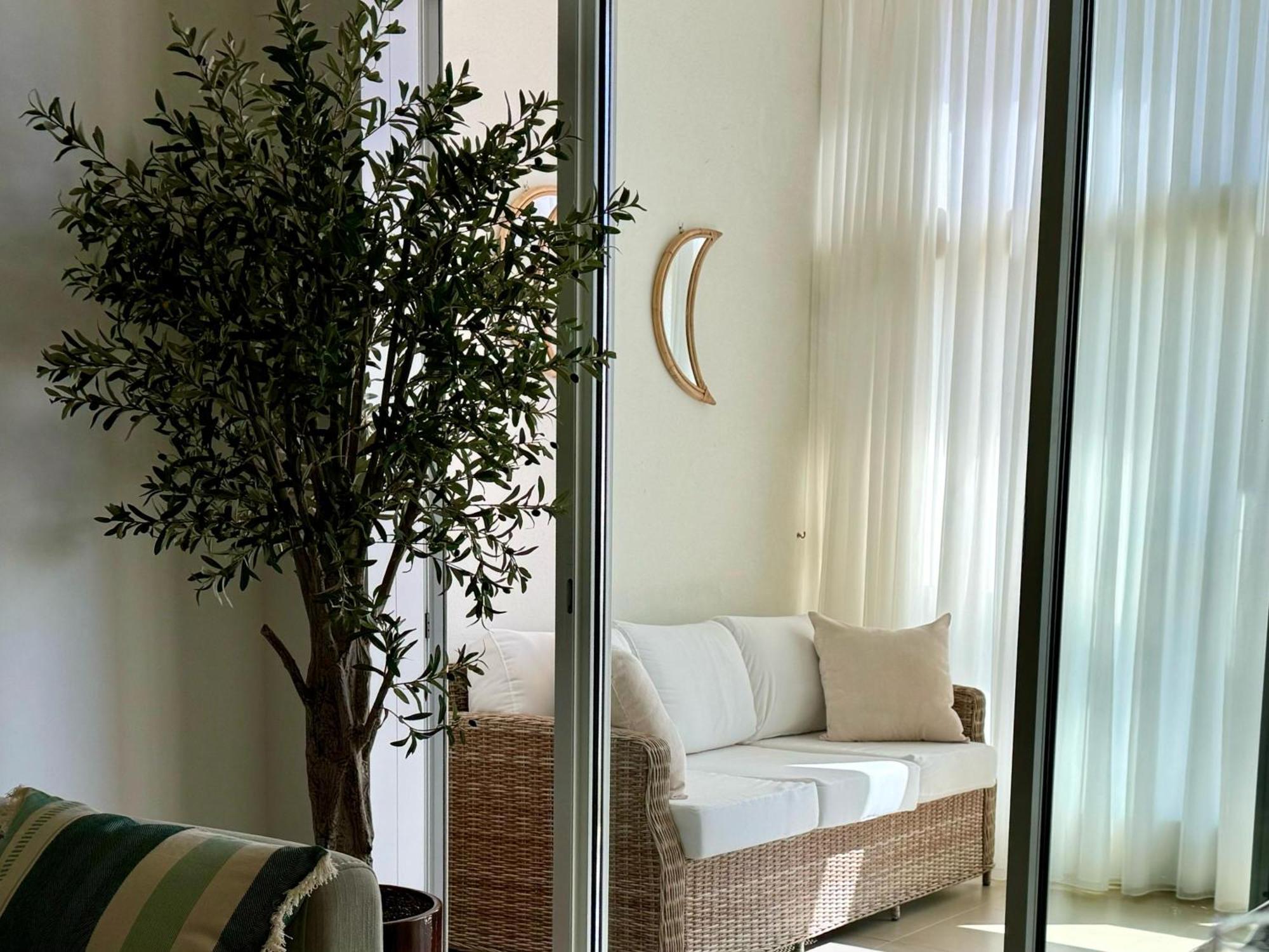 Intempo Golden Tower Apartment